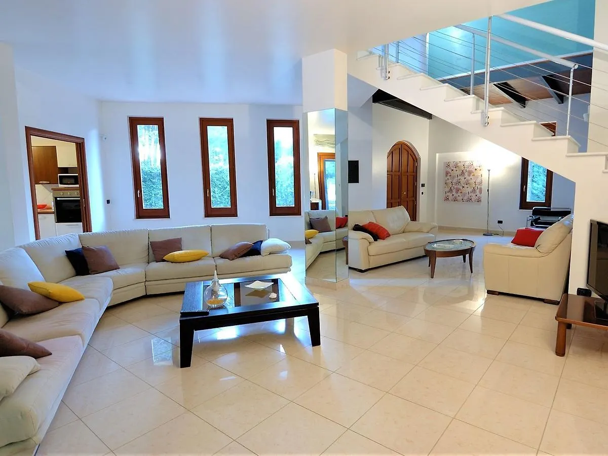 Holiday home Belvilla By Oyo Villa Vittoria Valderice